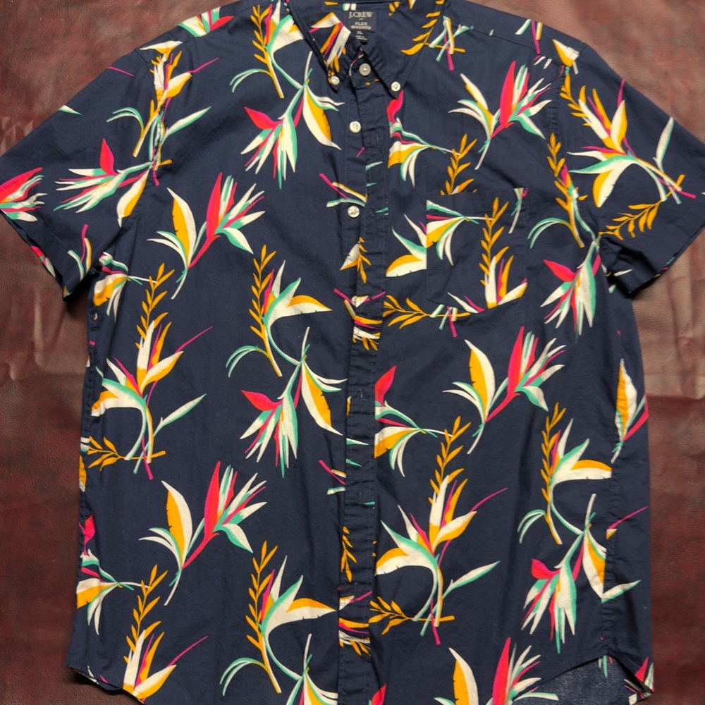 J.Crew Men’s Hawaiian Floral Button-Down Shirt  Size XL